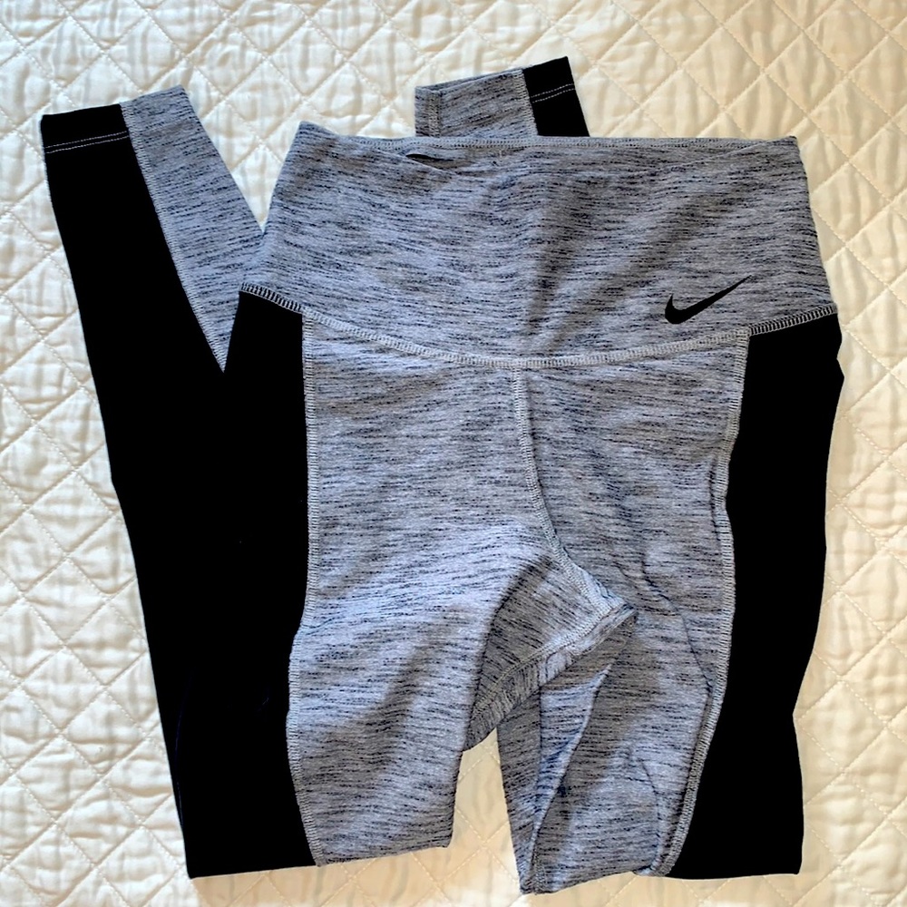 Nike Dri-Fit Gray/Black leggings size S Like New!